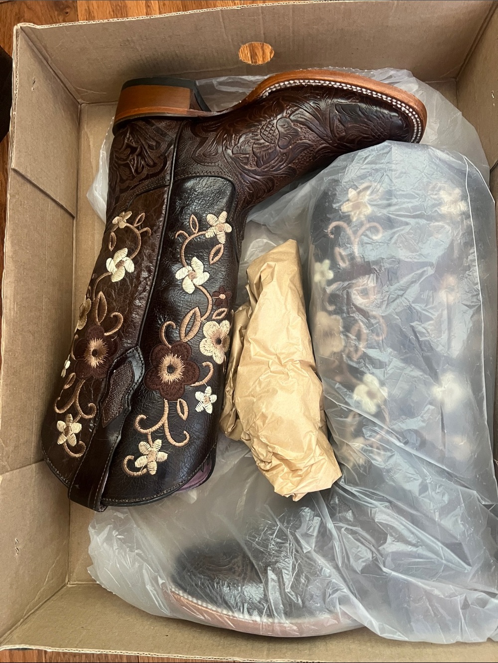 Rock Em Square toe Women's Brown Embroidered Heeled Western Boots - Picture 6 of 7